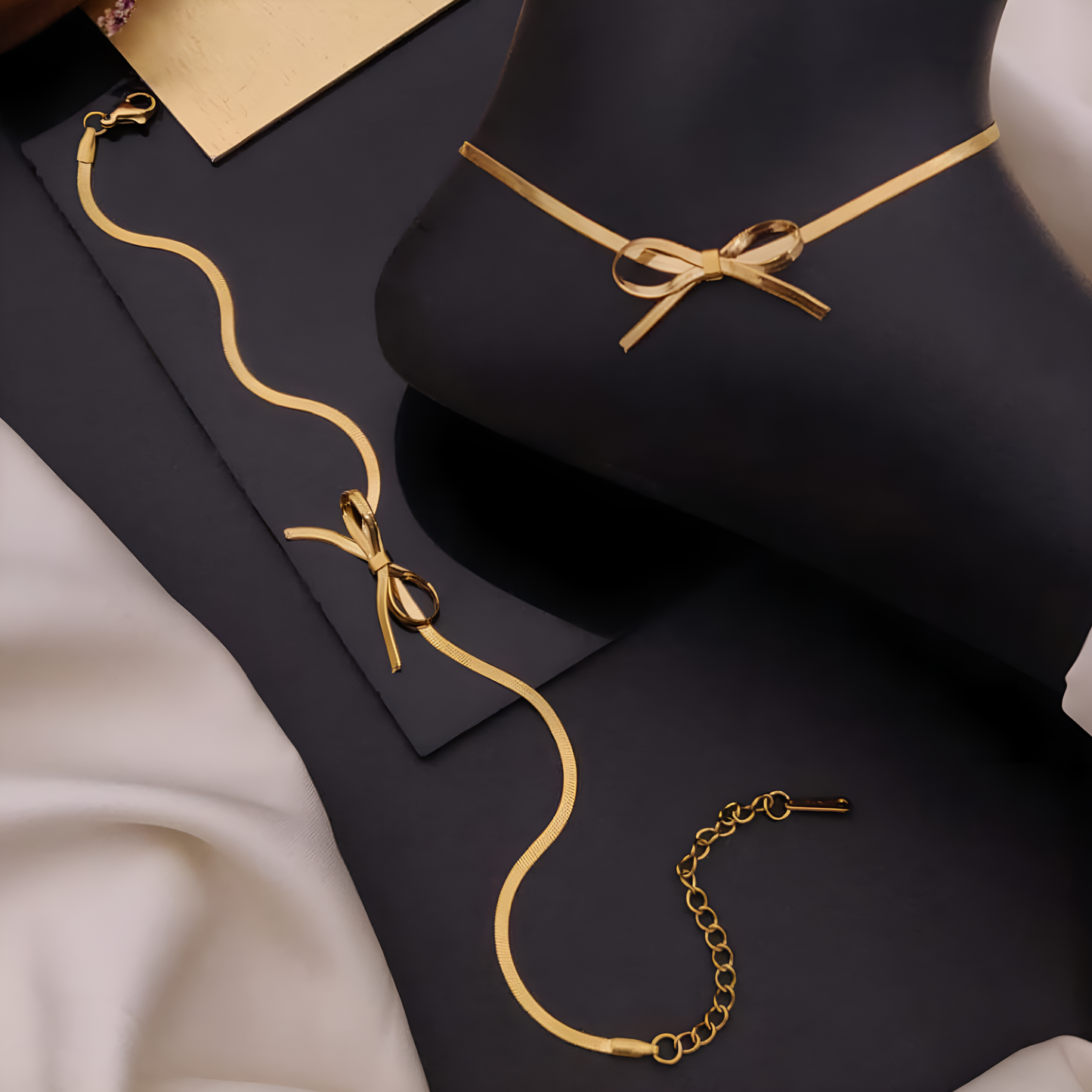 Florhena Bow Gold Anklet with Sleek Minimalist Charm for Elegant Style