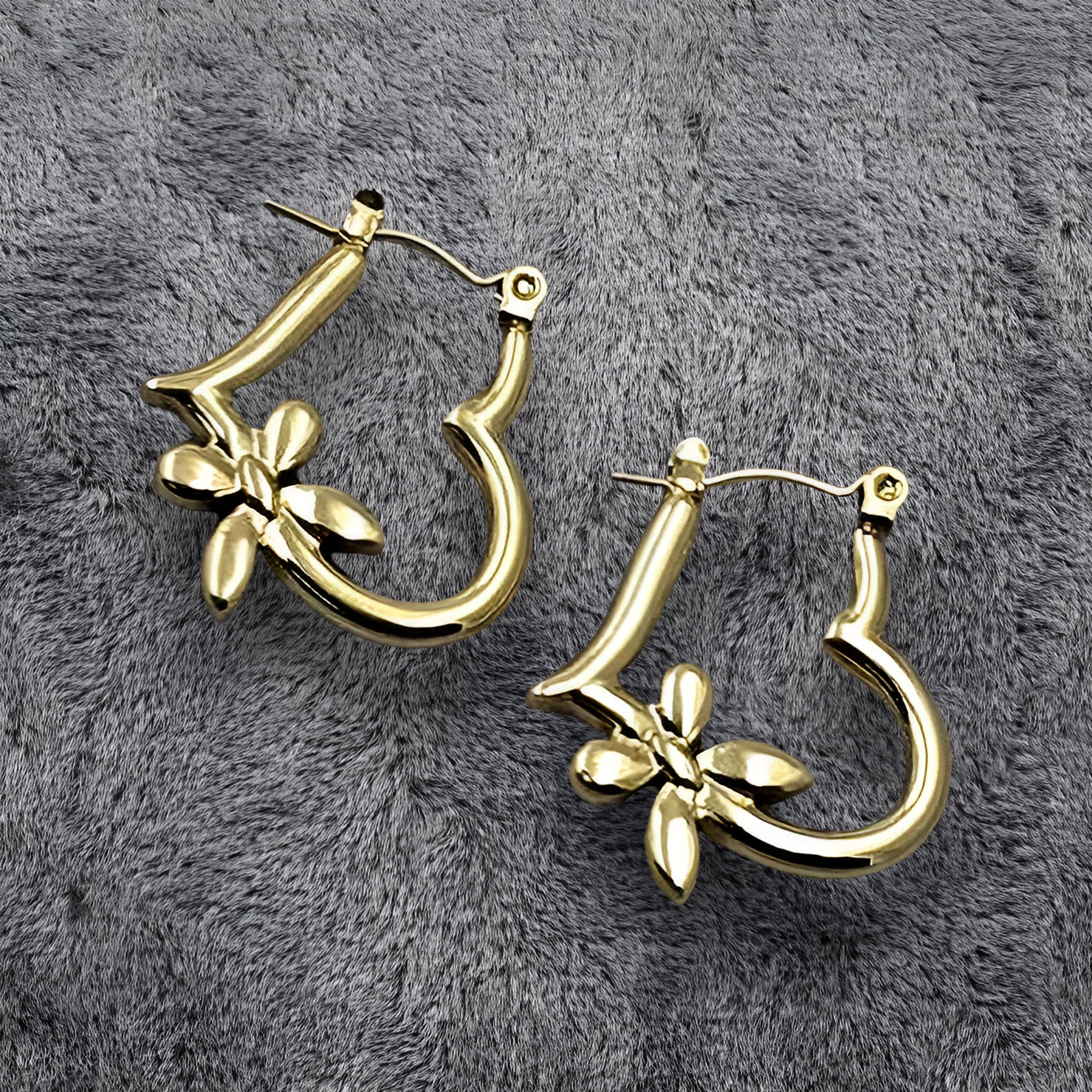 Bloom Curve Hoops